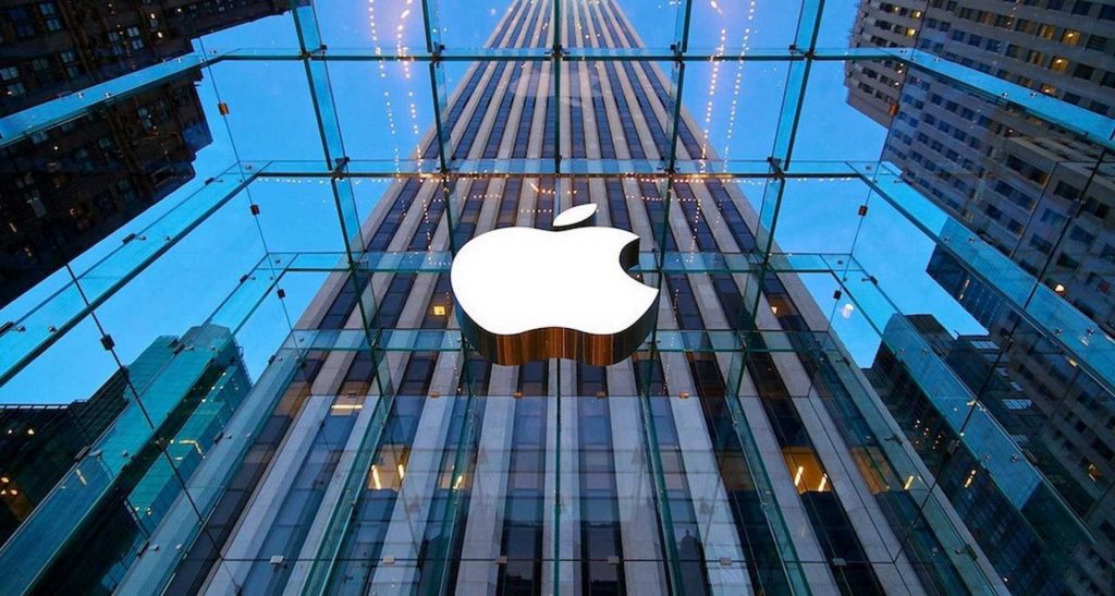 Стоимость технологического гиганта Apple превысила $3 трлн.