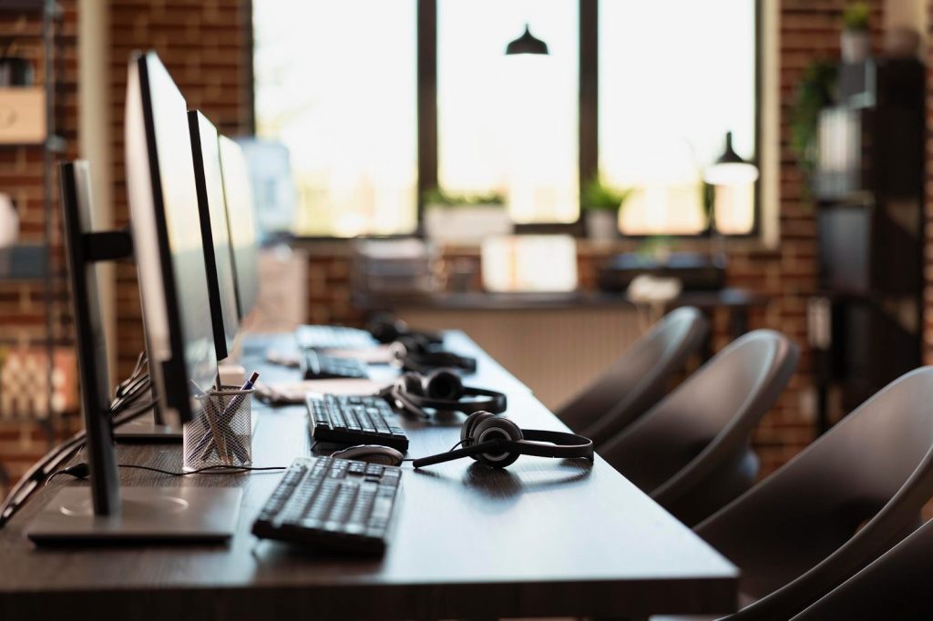 Что такое VoIP и как эта технология помогает бизнесу сократить расходы и улучшить коммуникацию